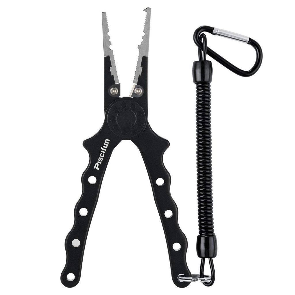 Best Fishing Pliers (Updated 2019 Models!)