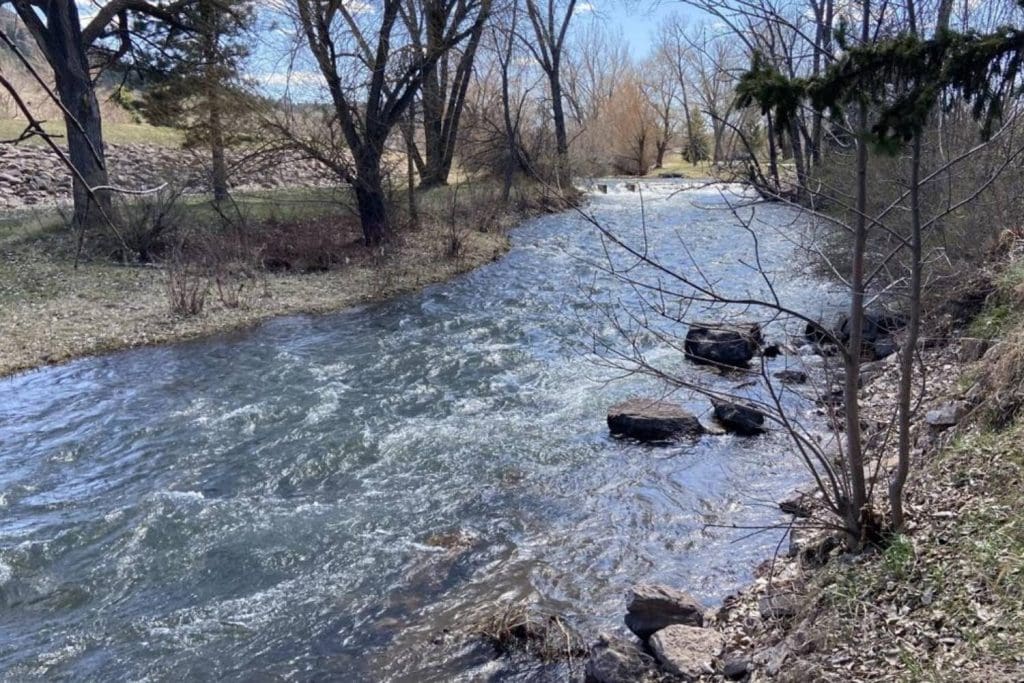 Fly Fishing South Dakota 2020 Destination Guide